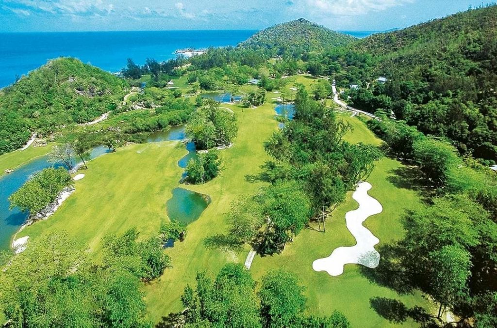 Golf na Seychelách, hotel Constance Lemuria